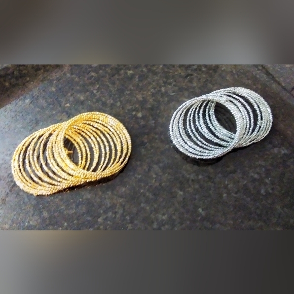 New Stella & Dot Bardot Spiral Bangle Bracelet - Picture 7 of 7